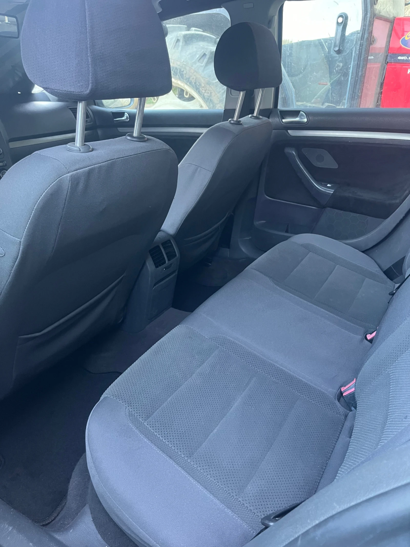 VW Golf 5 - изображение 8