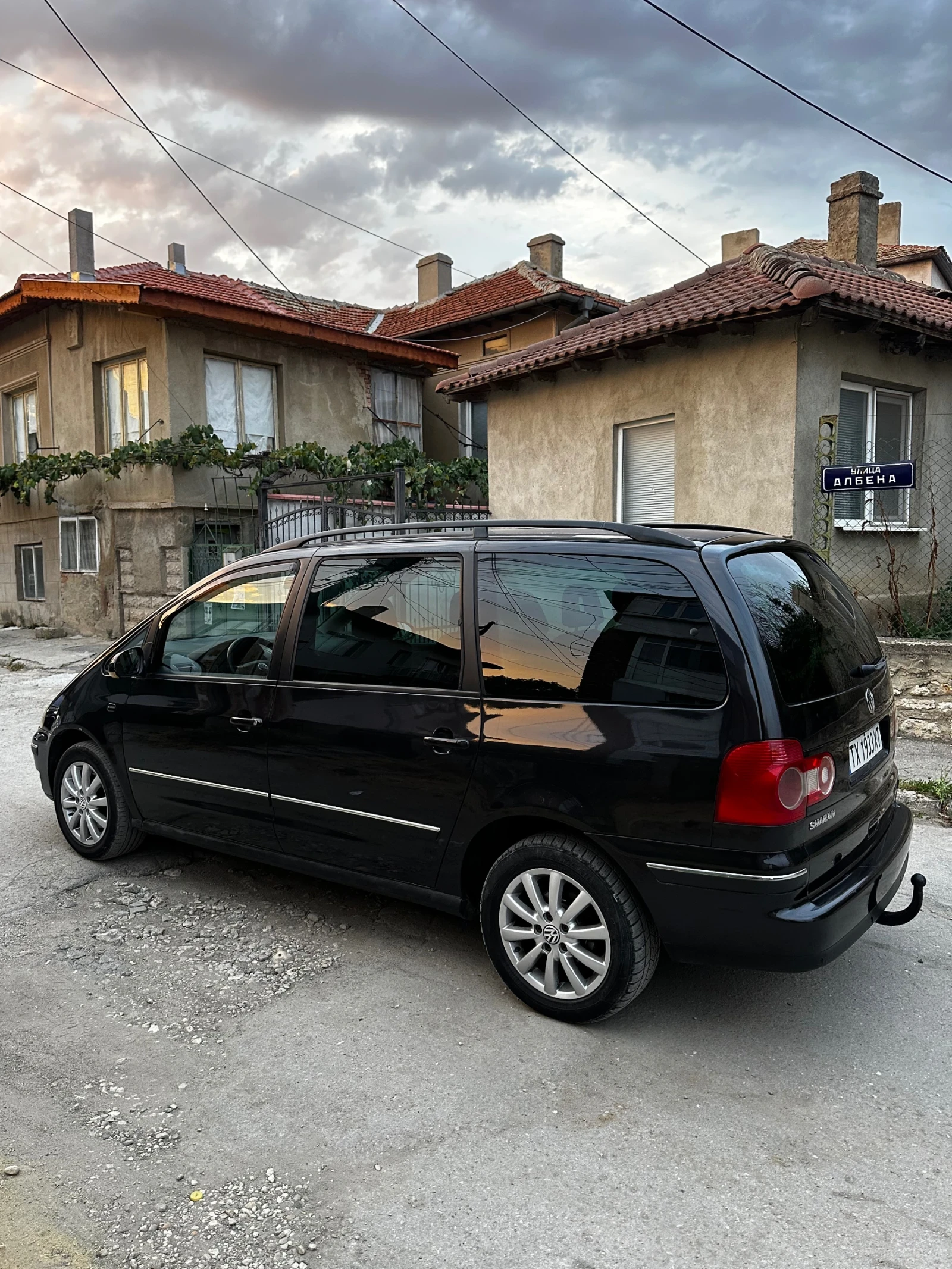 VW Sharan 1.9 TDI 116 к.с 6 СКОРООСТИ 7 МЕСТНА - изображение 6