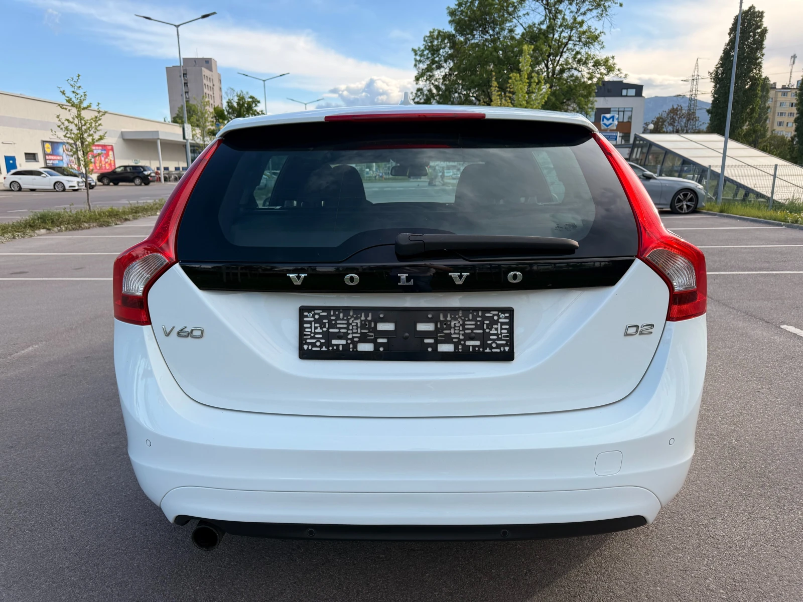 Volvo V60 1.6D* NAVI* АВТОМАТИК*  - изображение 5
