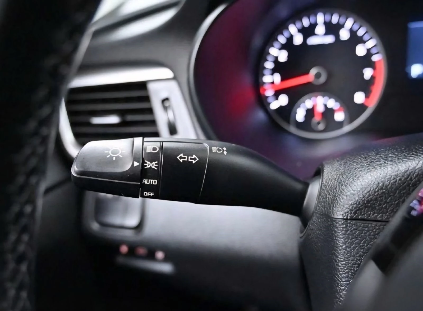 Kia K5 2.0 LPI Luxury  | Mobile.bg   15