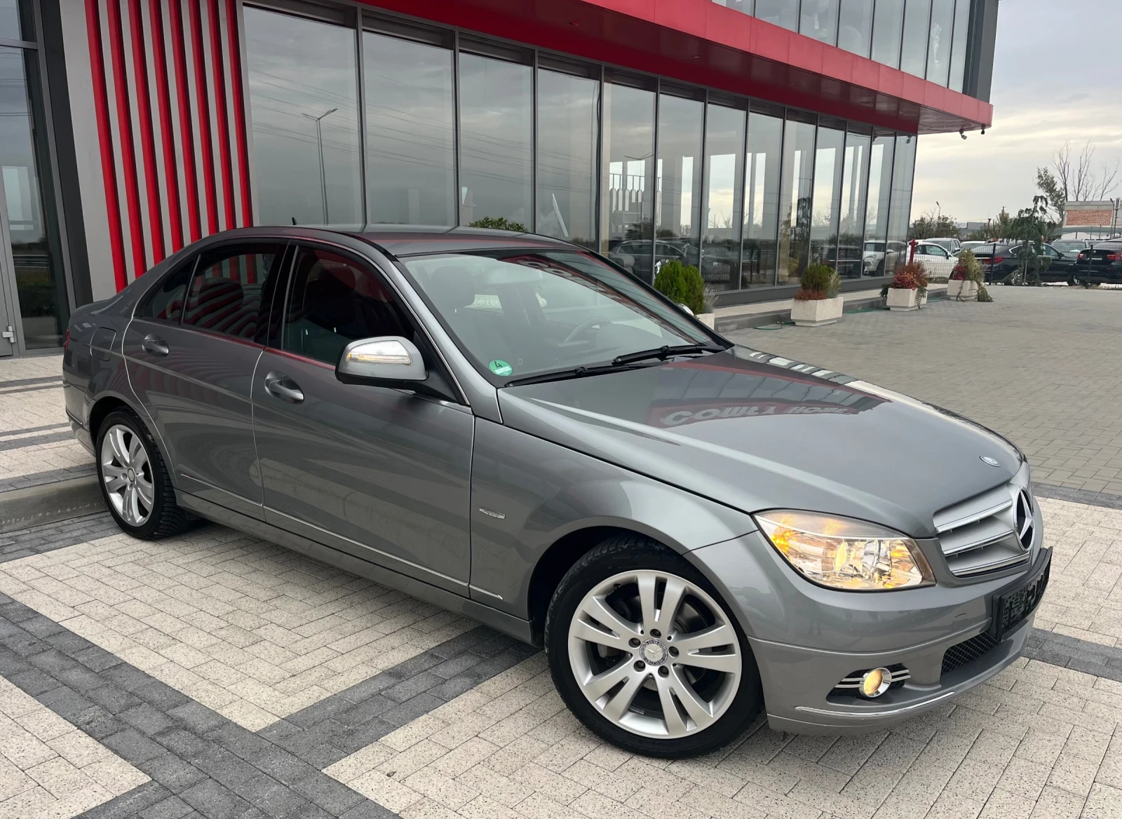 Mercedes-Benz C 200 Avantgarde/Нави/ОМ646 - изображение 3