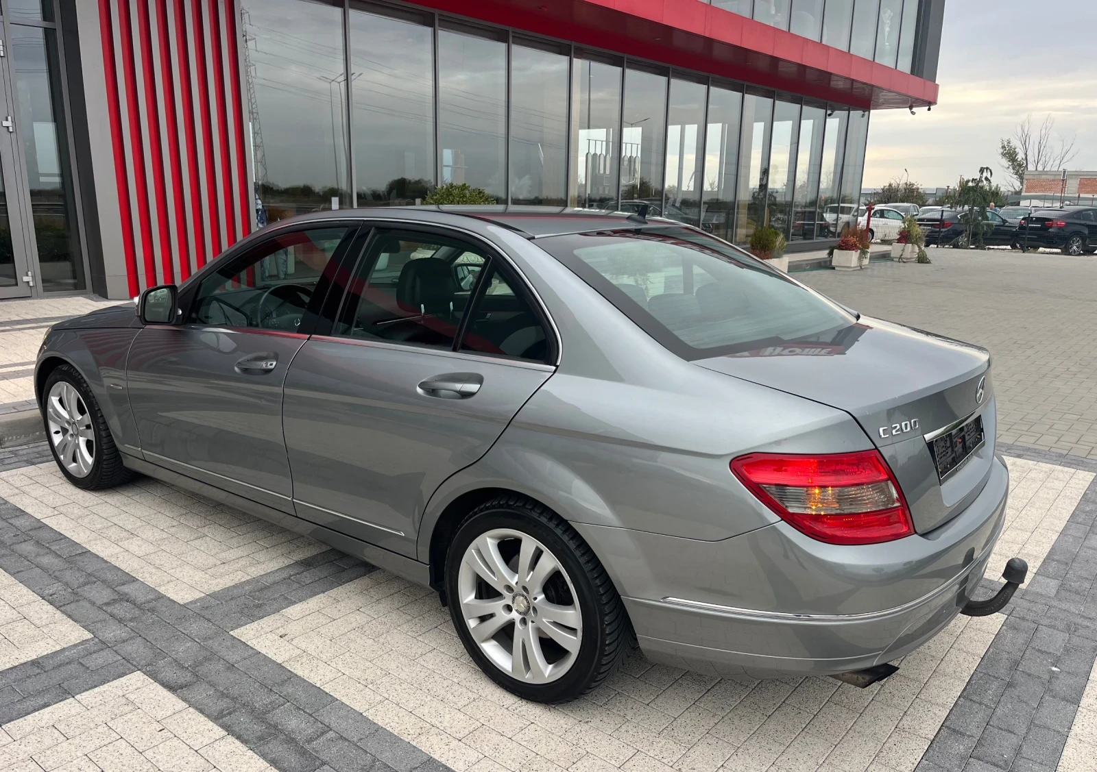 Mercedes-Benz C 200 Avantgarde/Нави/ОМ646 - изображение 4