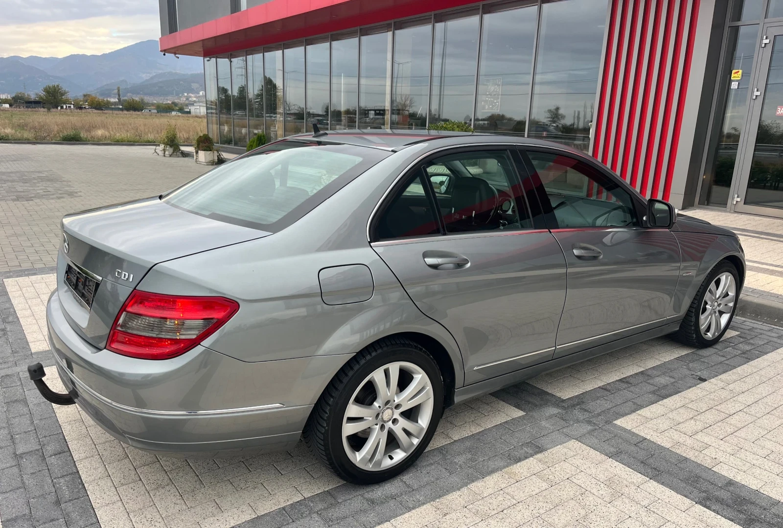 Mercedes-Benz C 200 Avantgarde/Нави/ОМ646 - изображение 6