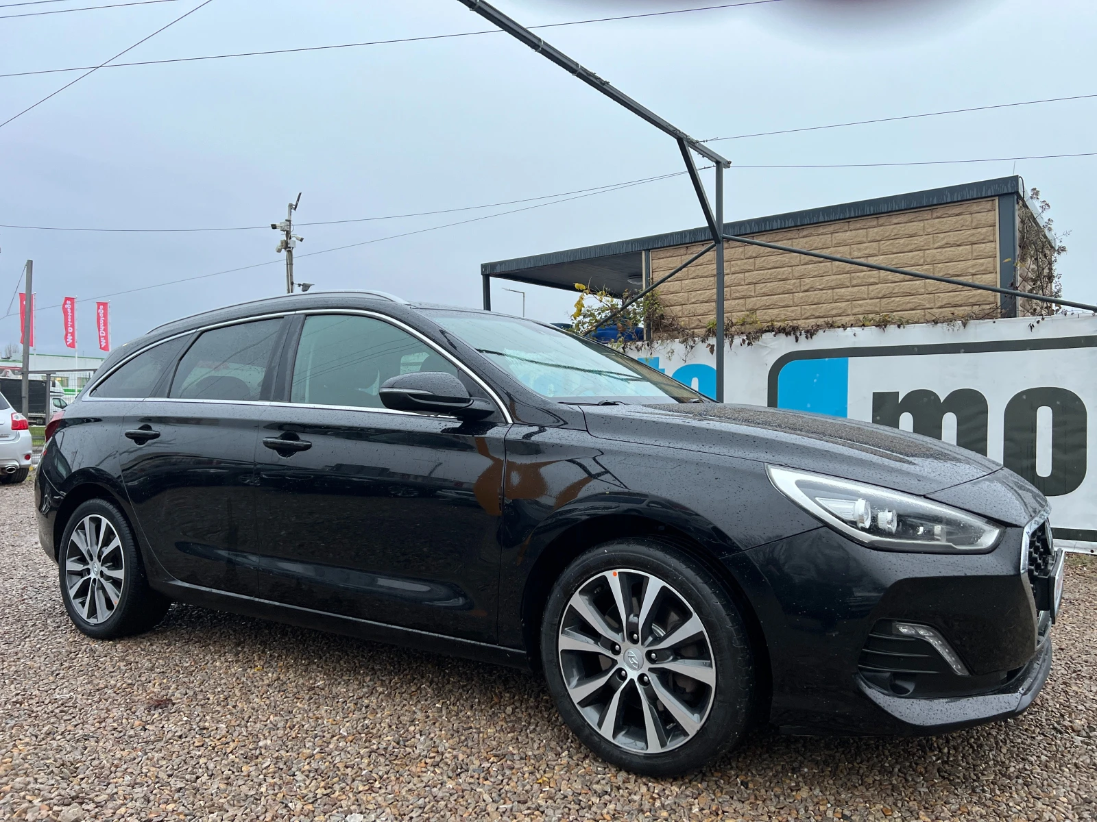 Hyundai I30 1.6CRDI Facelift/PREMIUM/AUT/NAVI/XENON/ANDROID  - изображение 3