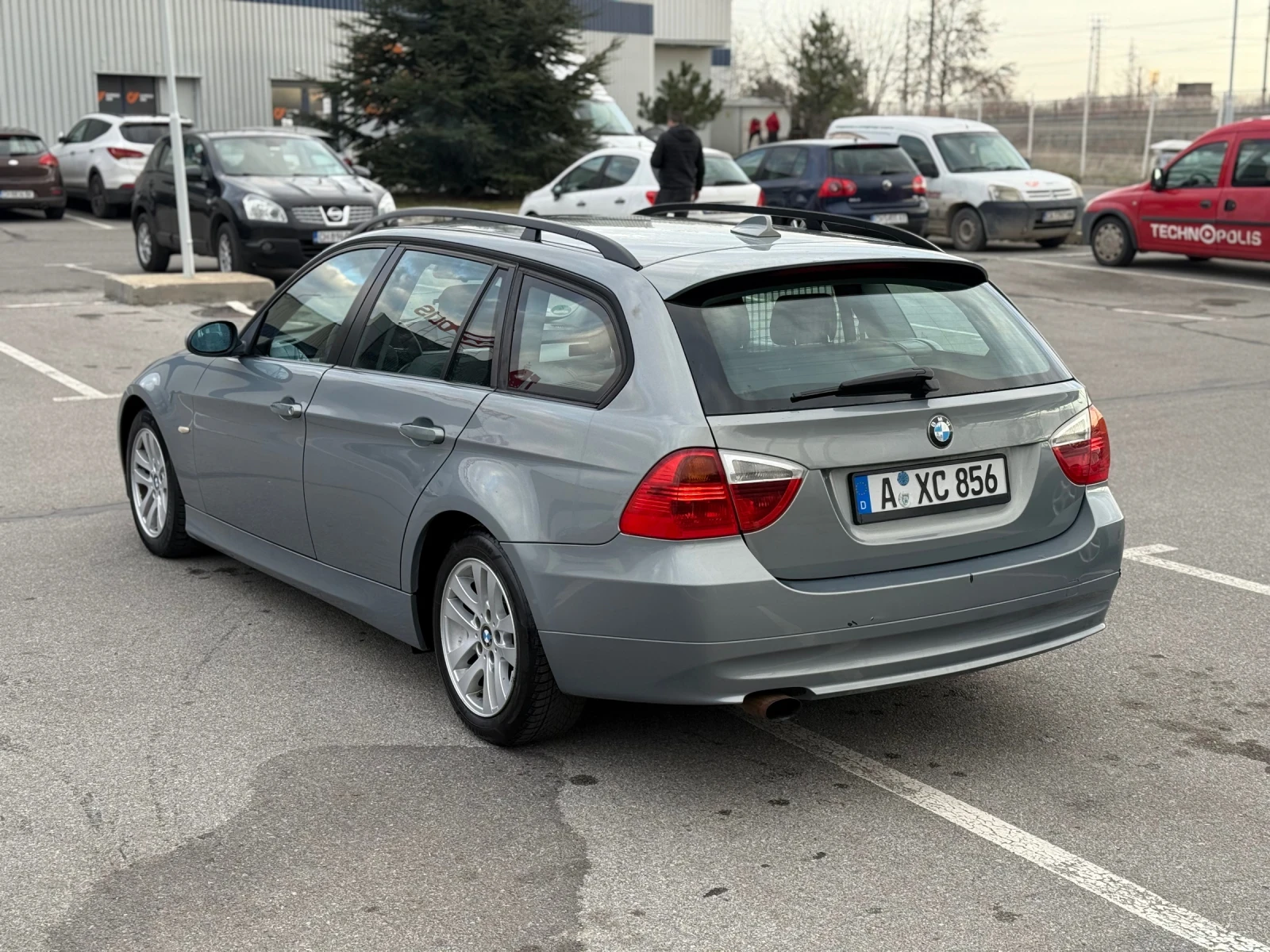 BMW 320 2.0 - изображение 4