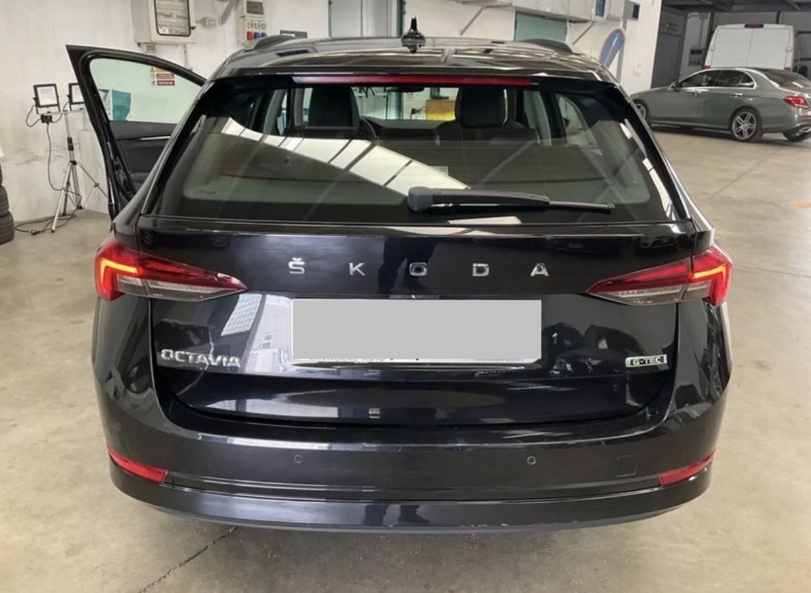 Skoda Octavia 1.5TGI Executive Автоматик, снимка 6 - Автомобили и джипове - 53878639