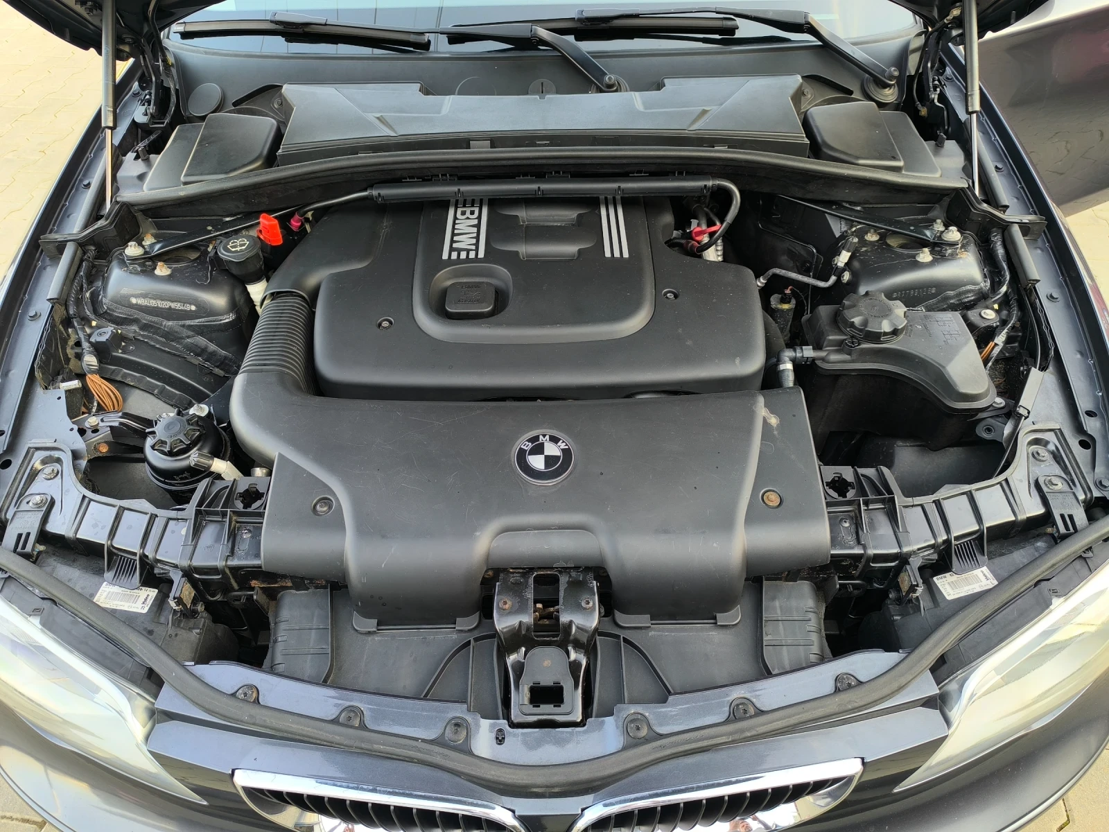 BMW 120 2.0D 163kc Шибедах, снимка 17 - Автомобили и джипове - 53915836