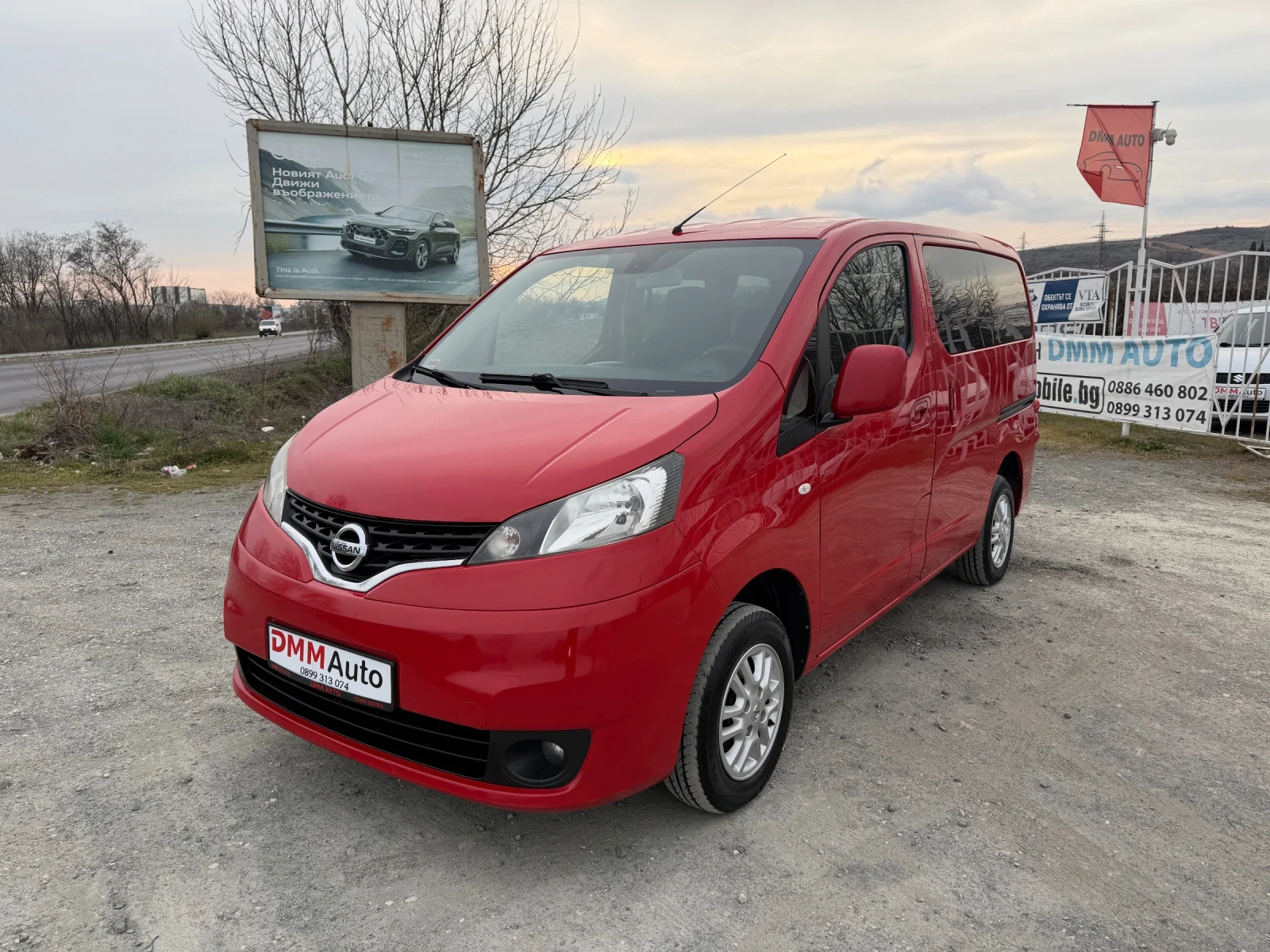 Nissan e-NV200 1.6 -110 / БЕНЗИН / СТАВА НА ГАЗ / ПЪТНИЧЕСКИ 6+ 1 | Auto.bg — изображение 1