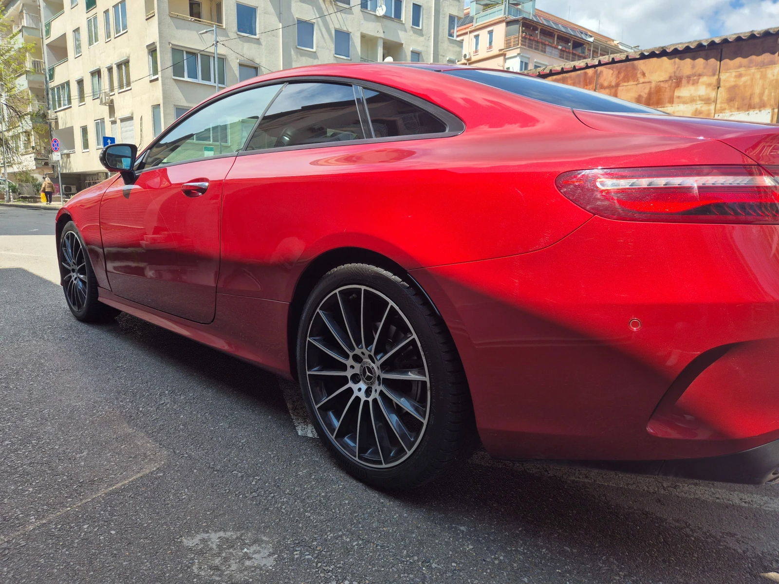 Mercedes-Benz E 220 AMG 4MATIC | Mobile.bg � ����������� 4