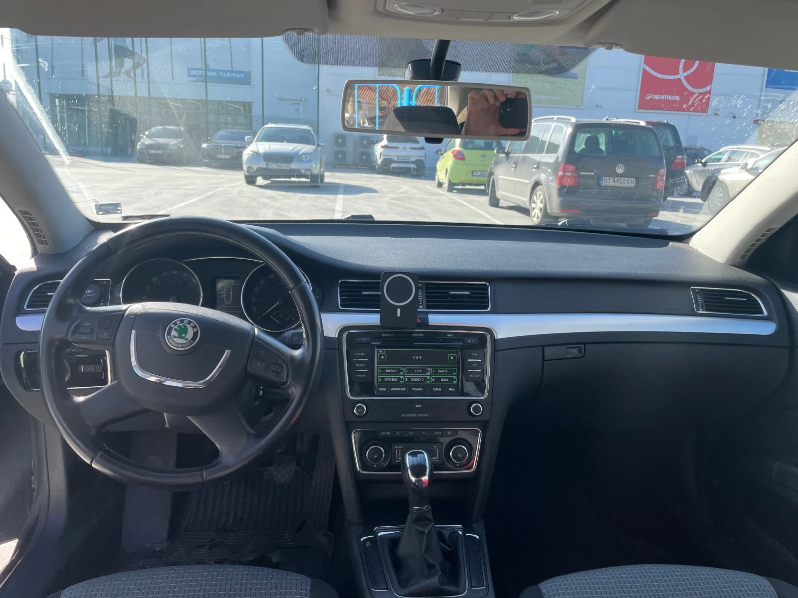 Skoda Superb, снимка 6 - Автомобили и джипове - 54011727