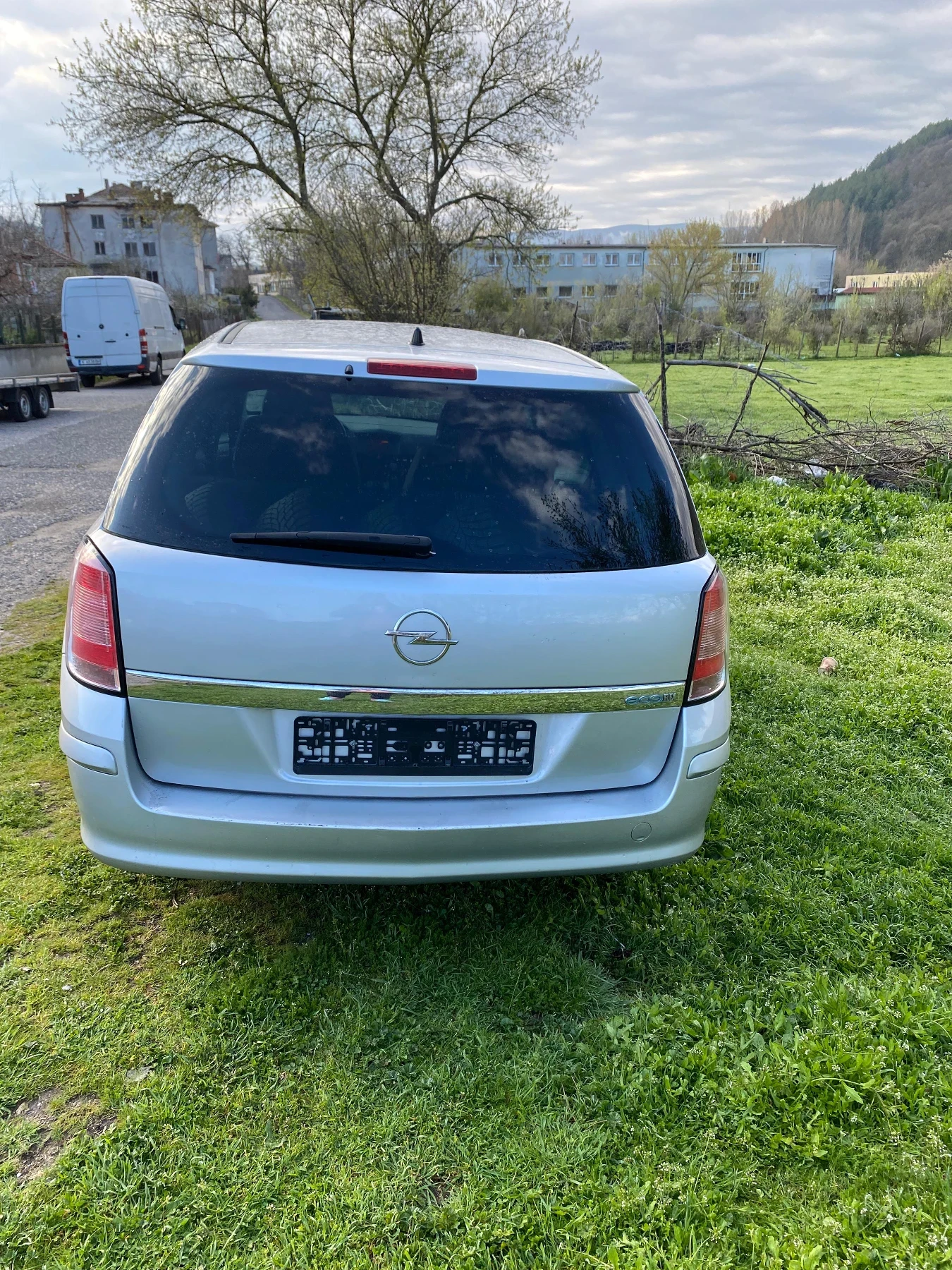 Opel Astra 1.7, снимка 4 - Автомобили и джипове - 54392583