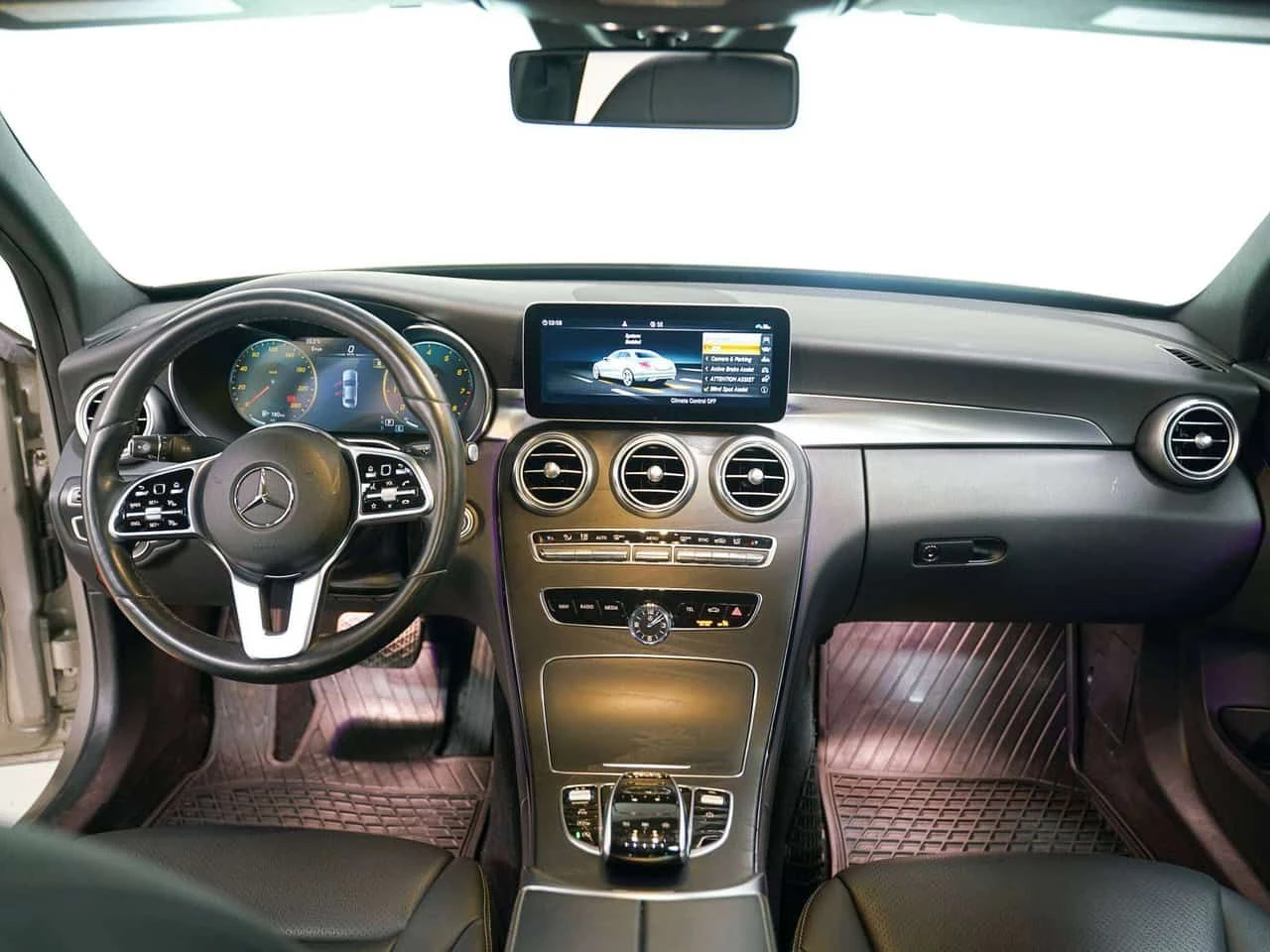 Mercedes-Benz 300 * | AMG PKG | PREMIUM 1 & 2 PKG | TECH PKG * CARFA, снимка 8 - Автомобили и джипове - 54917189