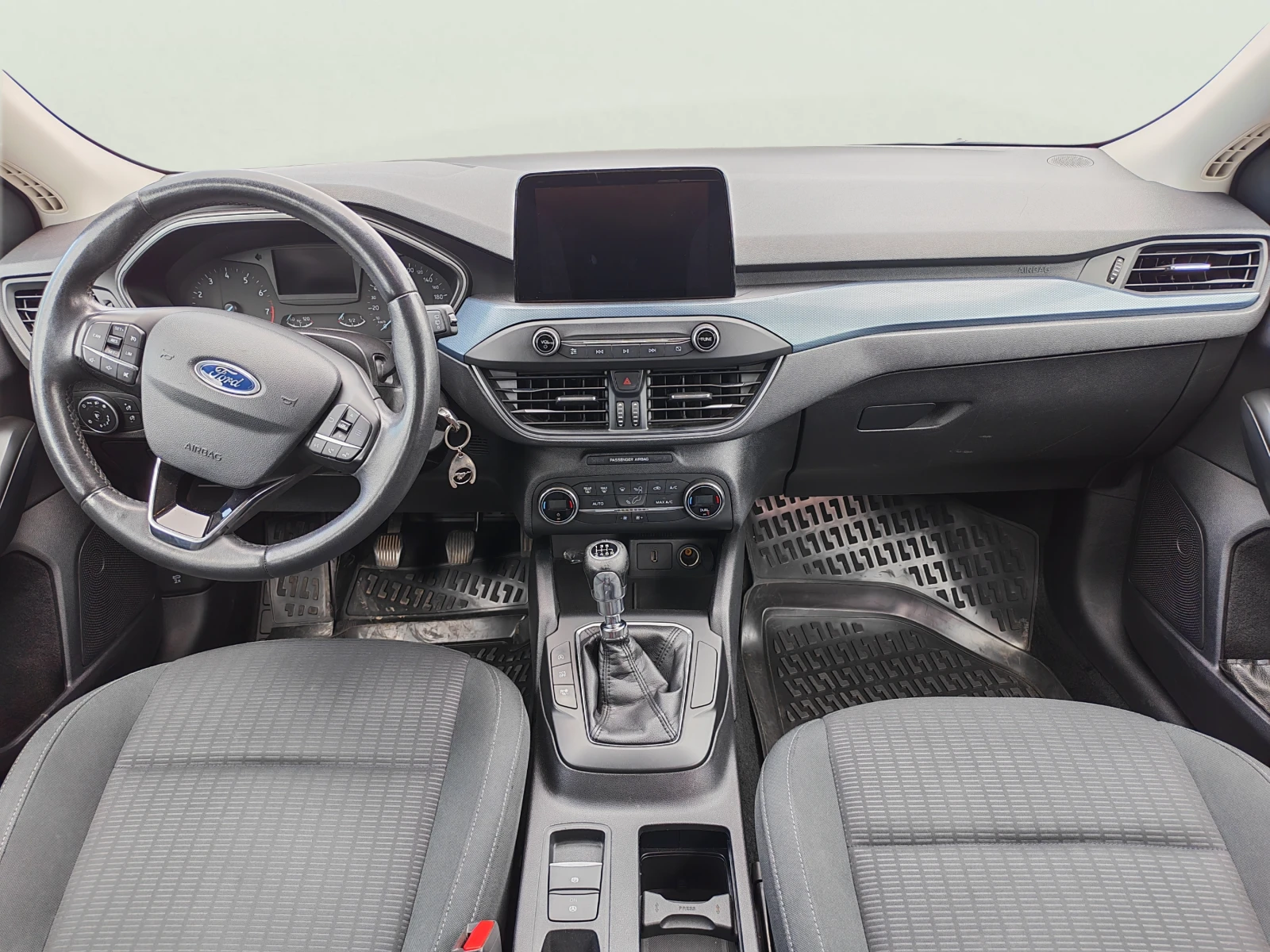Ford Focus 1.0 EcoBoost, снимка 11 - Автомобили и джипове - 55016833