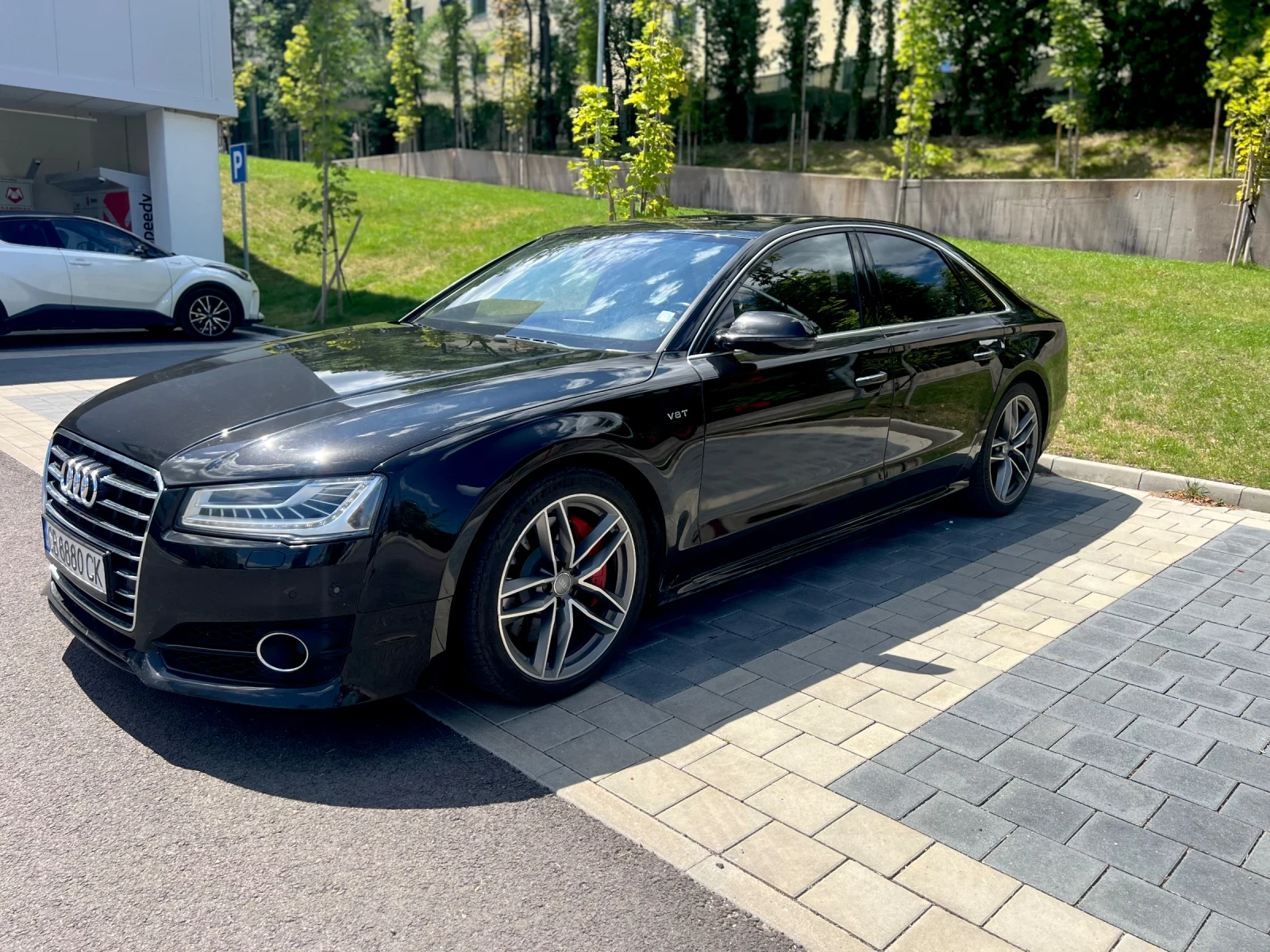 Audi A8, снимка 3 - Автомобили и джипове - 55231430