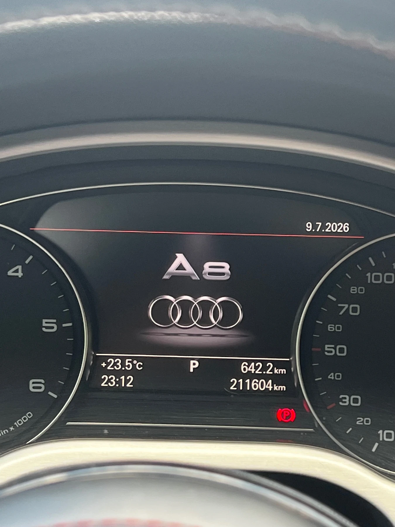 Audi A8, снимка 11 - Автомобили и джипове - 55231430