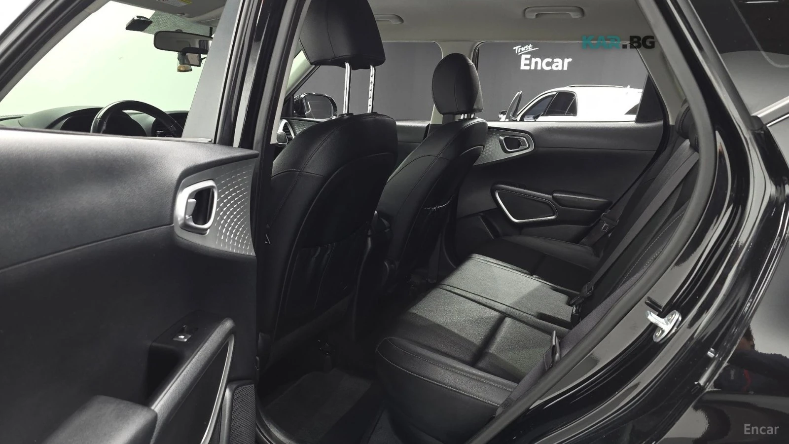 Kia Soul 1.6T-GDI* КОЖА* ПОДГРЕВ* КАМЕРА* NAVI* LED* , снимка 12 - Автомобили и джипове - 55264664