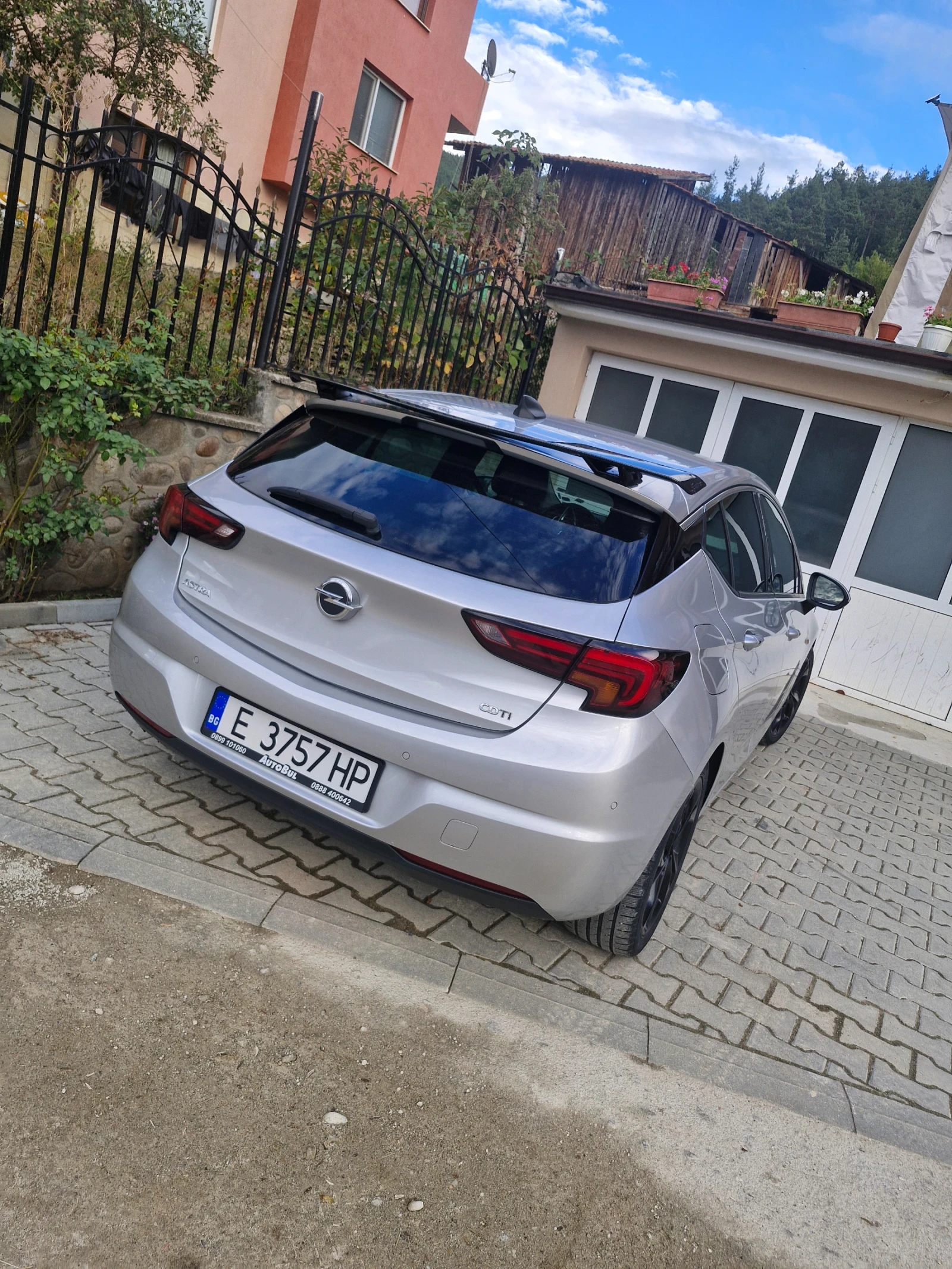 Opel Astra, снимка 5 - Автомобили и джипове - 55352932