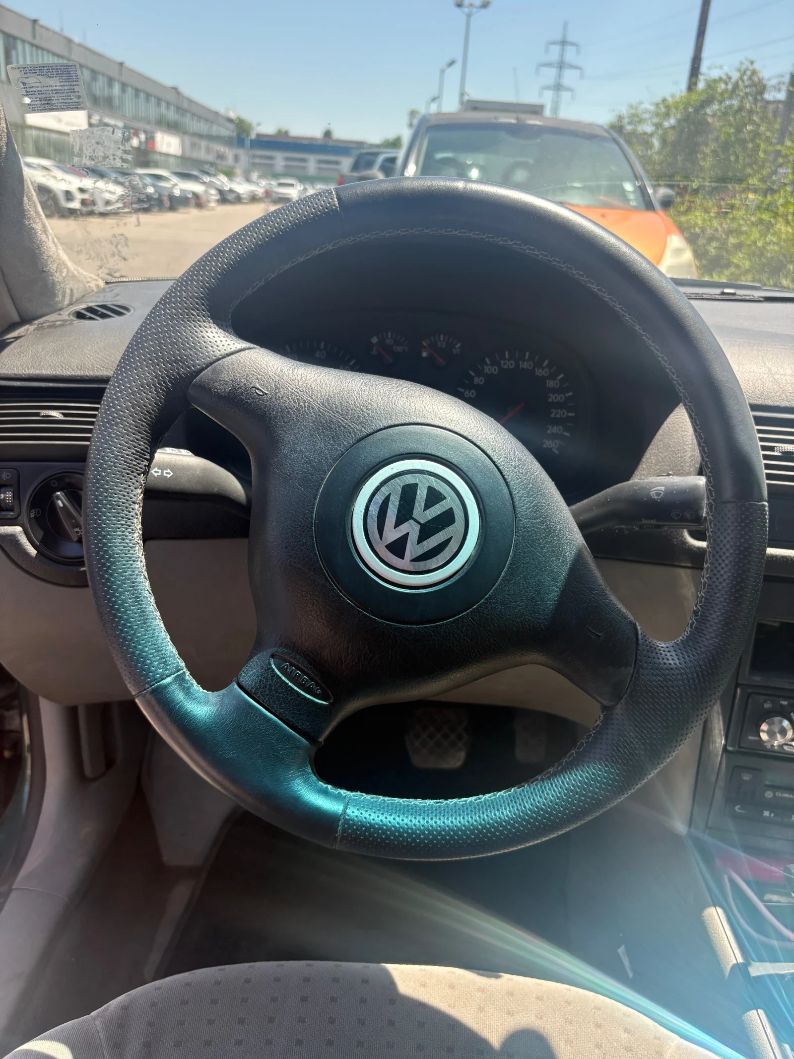 VW Golf, снимка 2 - Автомобили и джипове - 55546409