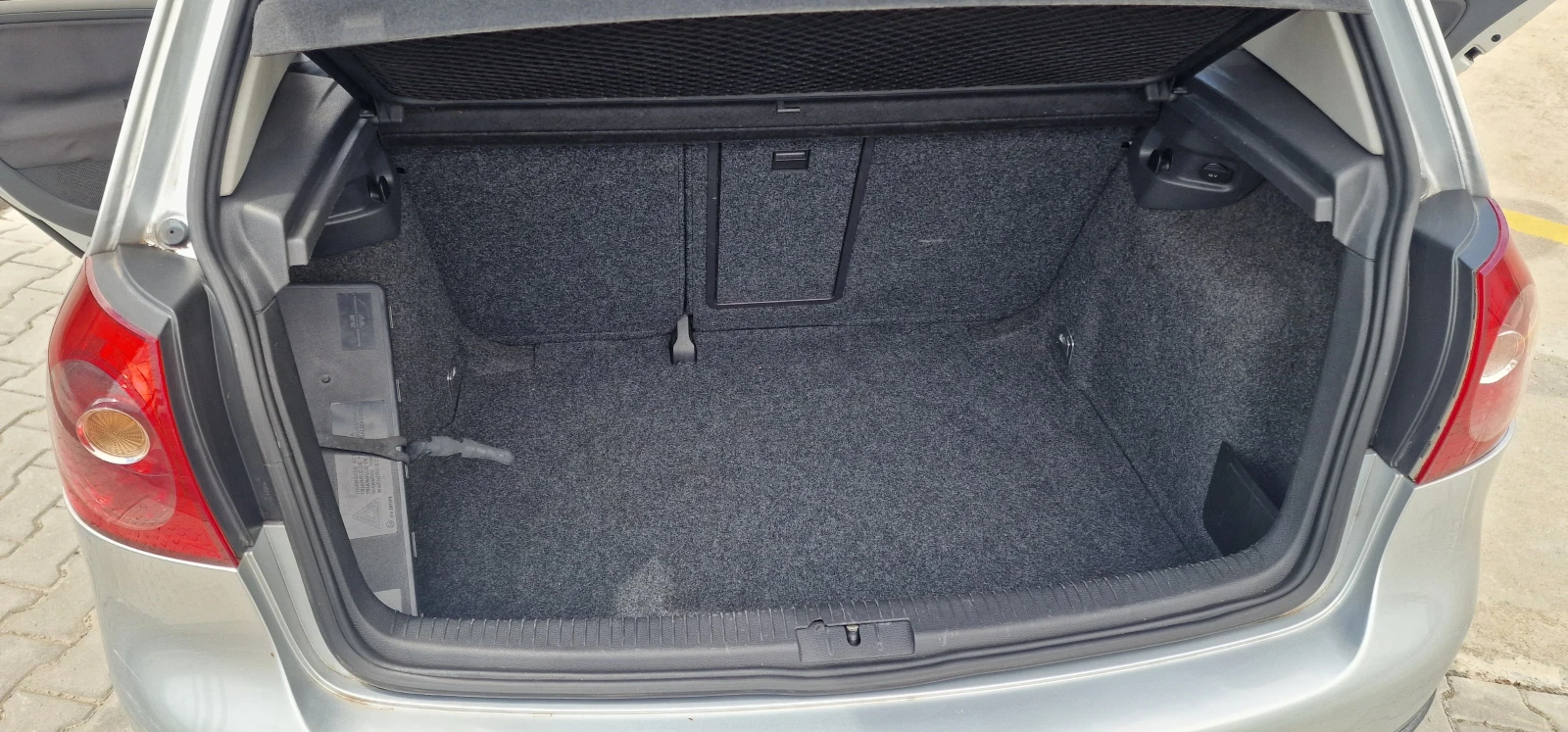 VW Golf 1.9TDI, 105 p.s. 2006 реални 215500км - ОБСЛУЖЕН, снимка 10 - Автомобили и джипове - 55698396