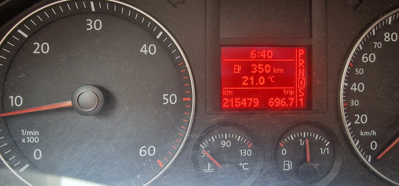 VW Golf 1.9TDI, 105 p.s. 2006 реални 215500км - ОБСЛУЖЕН, снимка 13 - Автомобили и джипове - 55698396