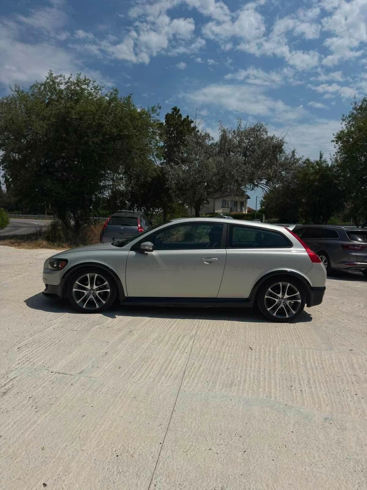 Volvo C30, снимка 3 - Автомобили и джипове - 55693092