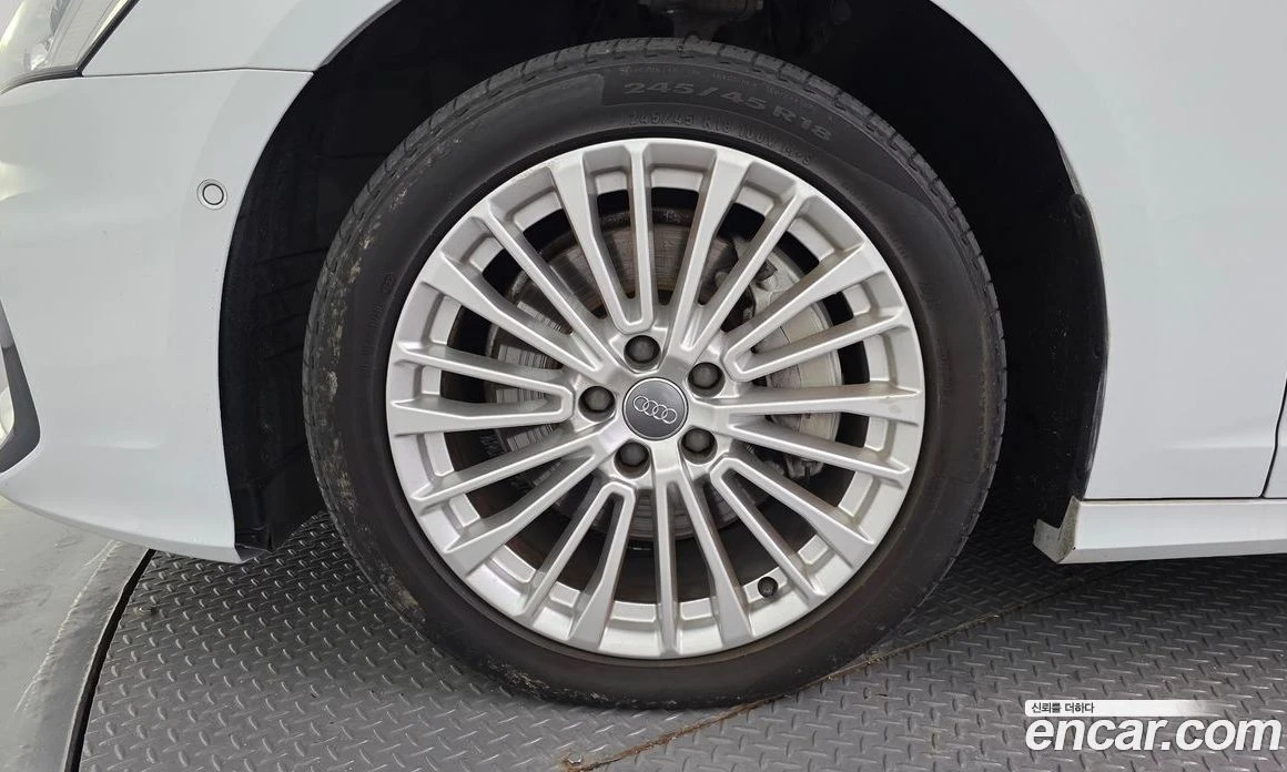 Audi A6 45 TFSI Quattro Premium, снимка 5 - Автомобили и джипове - 56122309
