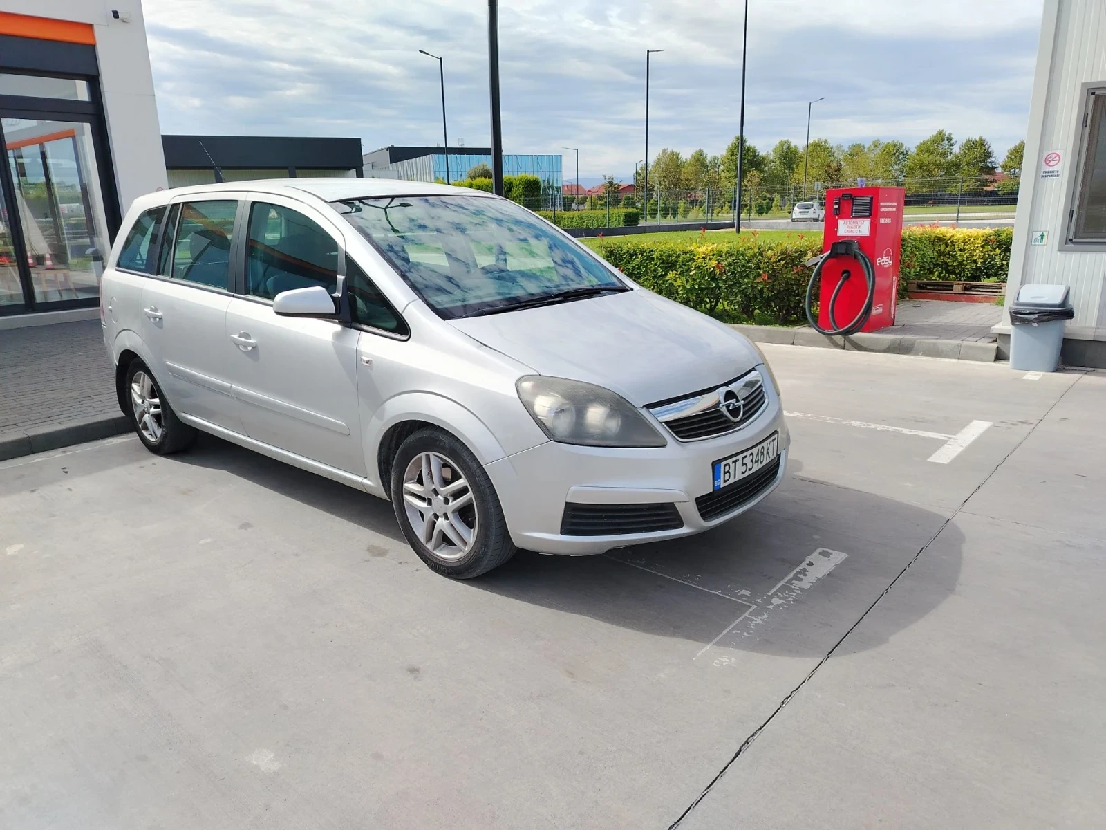 Opel Zafira 1.6i газ/бензин