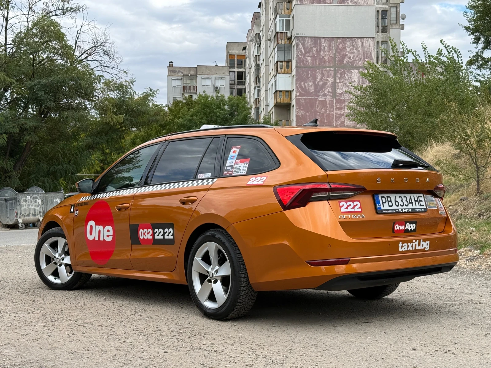 Skoda Octavia 1.5G-TEC, снимка 4 - Автомобили и джипове - 56186895