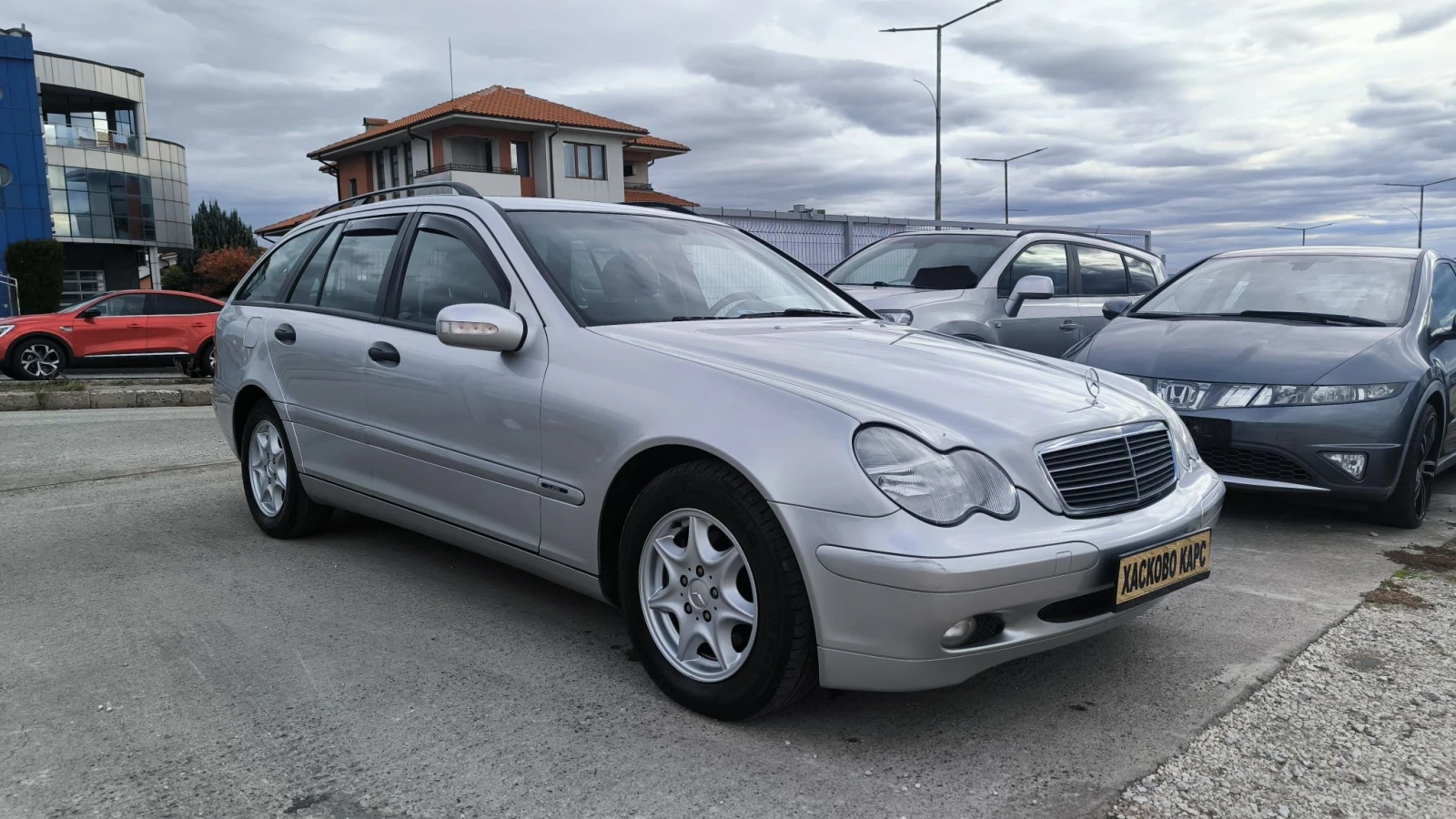 Mercedes-Benz C 180 1.8i automatic 154200km, снимка 3 - Автомобили и джипове - 56724041
