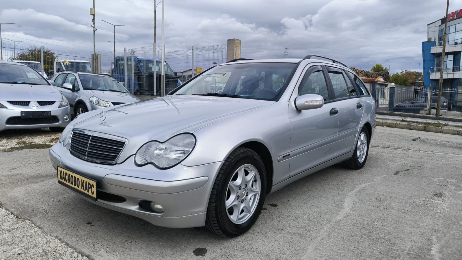 Mercedes-Benz C 180 1.8i automatic 154200km