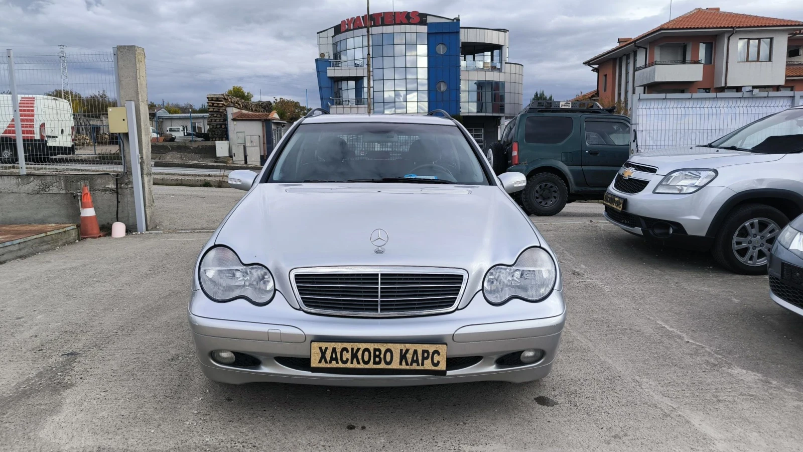 Mercedes-Benz C 180 1.8i automatic 154200km, снимка 2 - Автомобили и джипове - 56724041