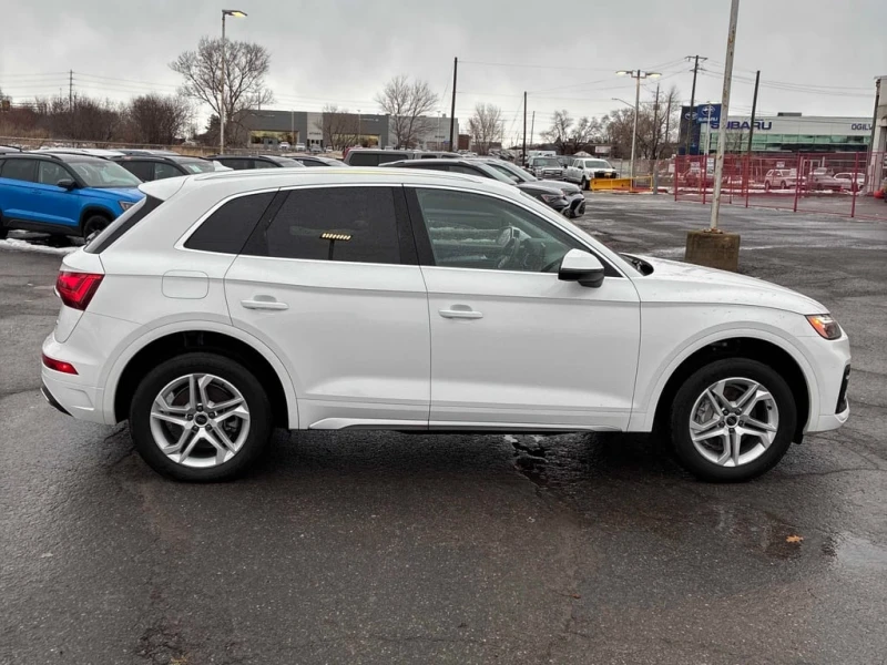 Audi Q5 * Komfort * CARFAX * БЕЗ ПЪРВОНАЧАЛНА ВНОСКА, снимка 3 - Автомобили и джипове - 52863995