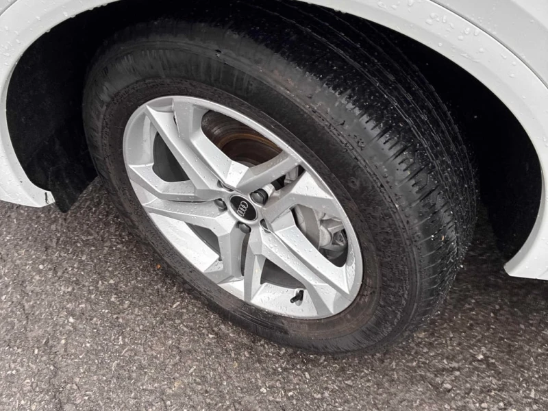 Audi Q5 * Komfort * CARFAX * БЕЗ ПЪРВОНАЧАЛНА ВНОСКА, снимка 7 - Автомобили и джипове - 52863995