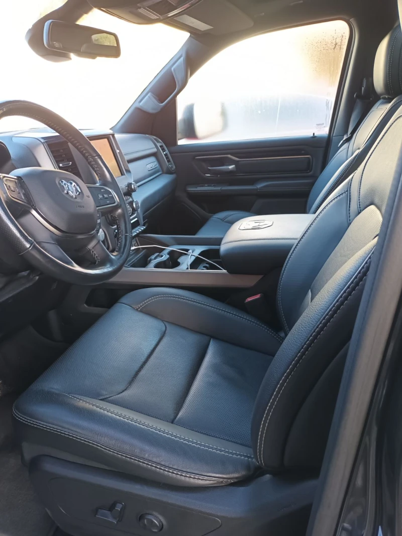 Dodge RAM 1500 Sport 4x4, снимка 11 - Автомобили и джипове - 53006018
