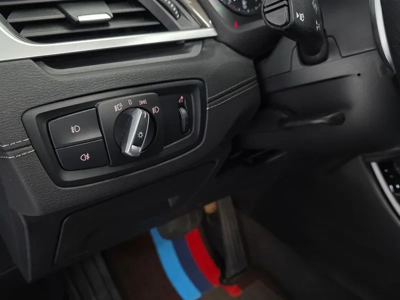 BMW X1 xDrive 20I Xline, снимка 14 - Автомобили и джипове - 55087716
