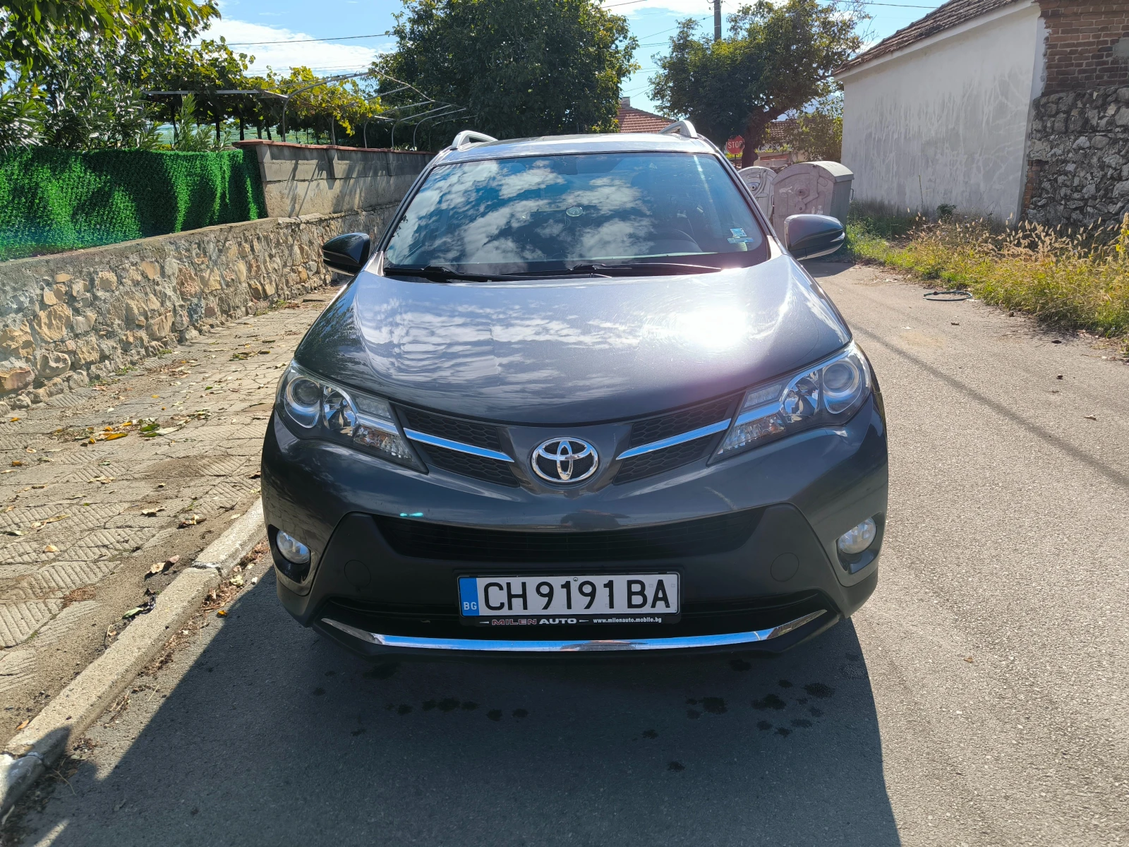 Toyota Rav4 2.2 D4D-150к.с/4x4 - изображение 2