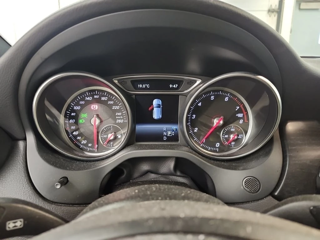 Mercedes-Benz GLA 250 * CARFAX * БЕЗ ПЪРВОНАЧАЛНА ВНОСКА - изображение 9