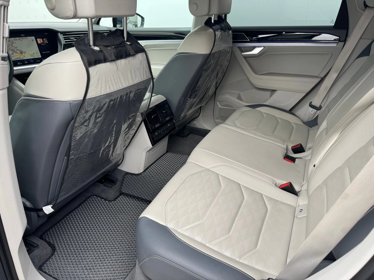 VW Touareg V6 TDI BMT 4MOTION - изображение 7