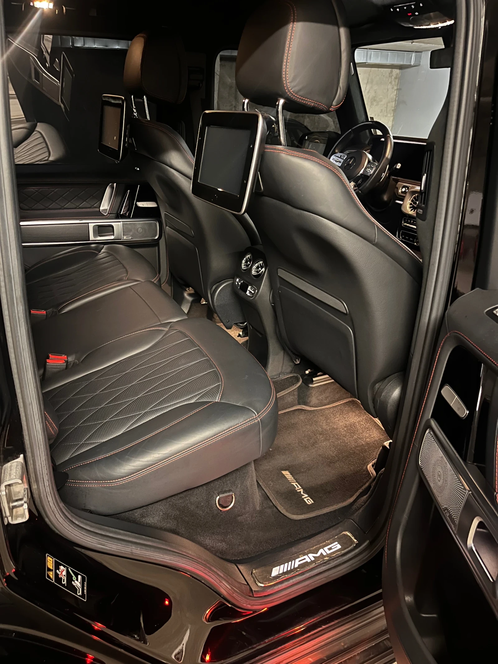 Mercedes-Benz G 63 AMG Manufaktur Edition, снимка 13 - Автомобили и джипове - 53978575