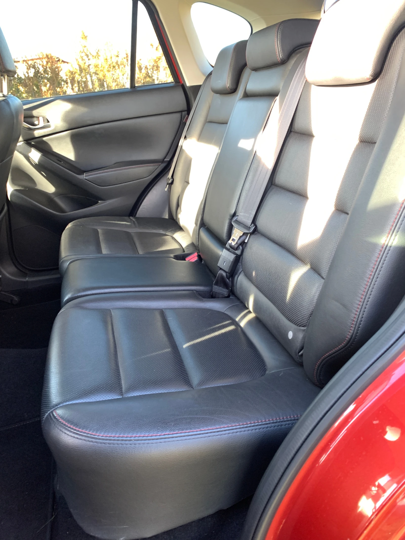 Mazda CX-5 2.2D* Sports-Line* 4WD* КОЖА* ГЕРМАНИЯ* РЕАЛНИ КМ., снимка 16 - Автомобили и джипове - 54014382