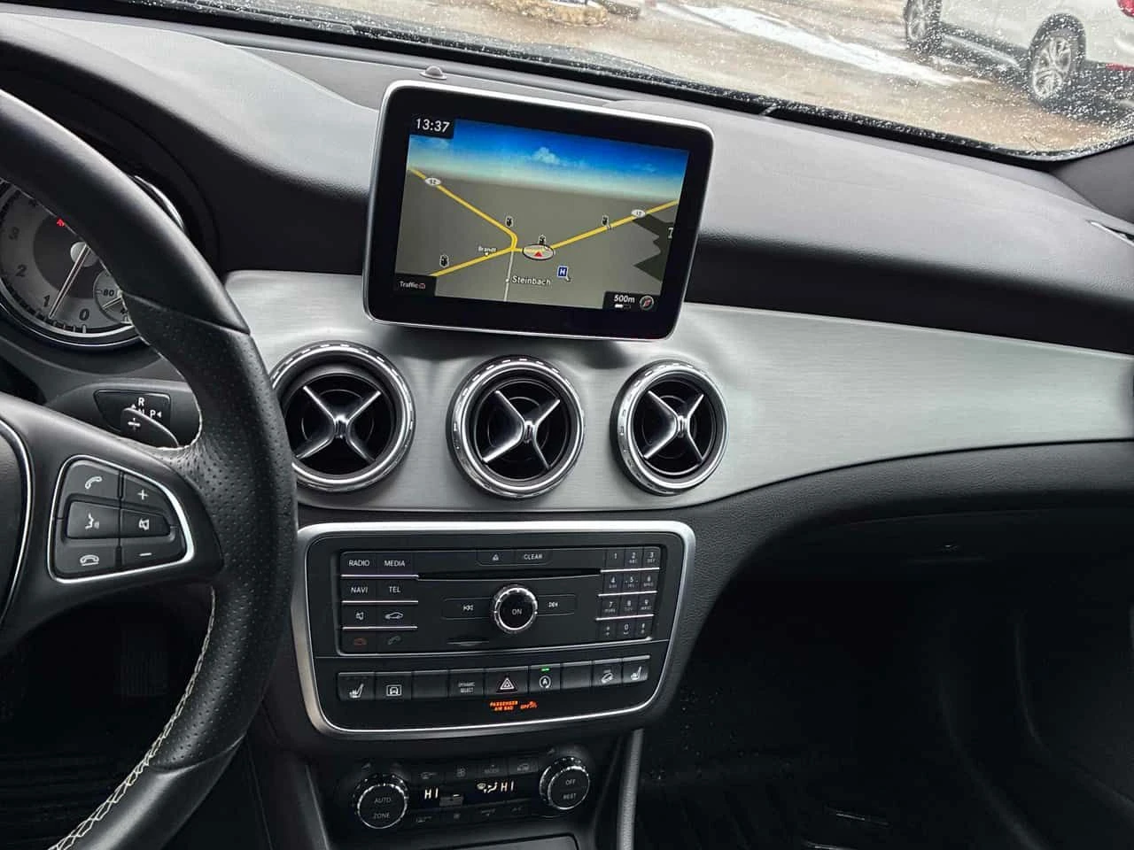 Mercedes-Benz GLA 250 4MATIC * FULL AMG PACK* 65130 KM ПРОБЕГ* ПАНОРАМА*, снимка 9 - Автомобили и джипове - 54034322