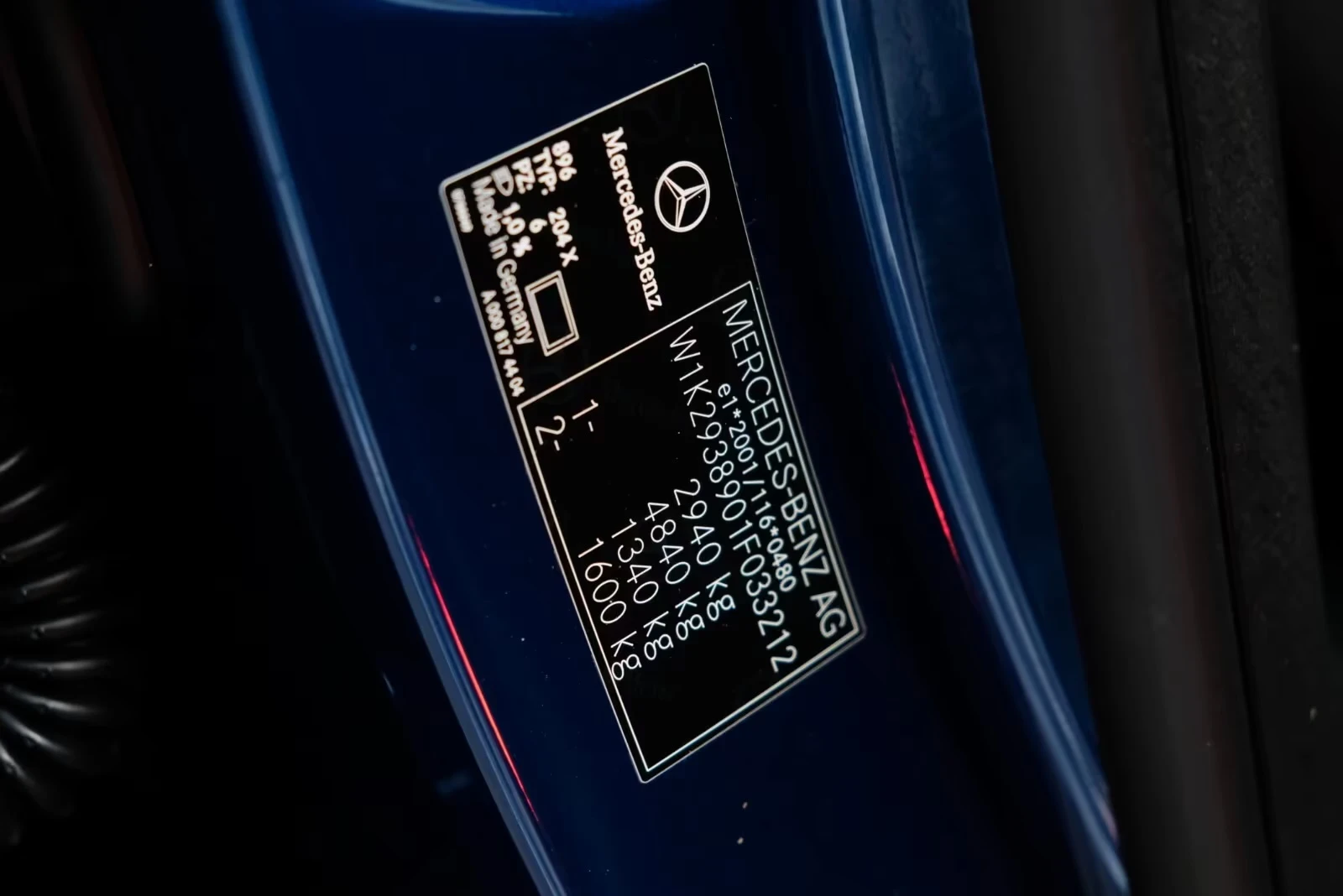 Mercedes-Benz EQC 400 4matic 360 Matrix DIST HUD Winter Pack Burmest, снимка 16 - Автомобили и джипове - 54126455