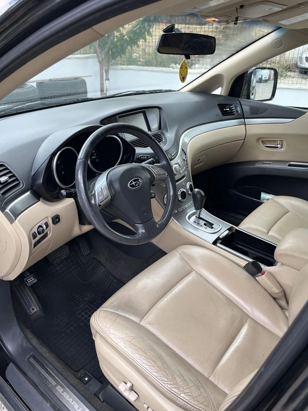 Subaru B10 Tribeka 3.6, снимка 4 - Автомобили и джипове - 54512451
