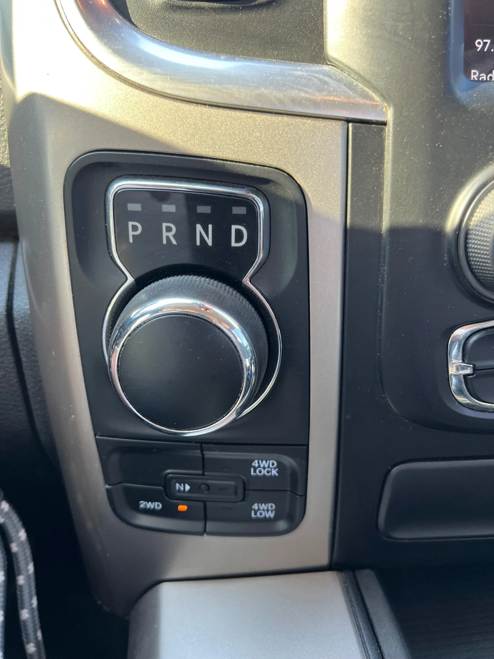 Dodge RAM 1500 5.7 HEMI, снимка 13 - Автомобили и джипове - 55147943