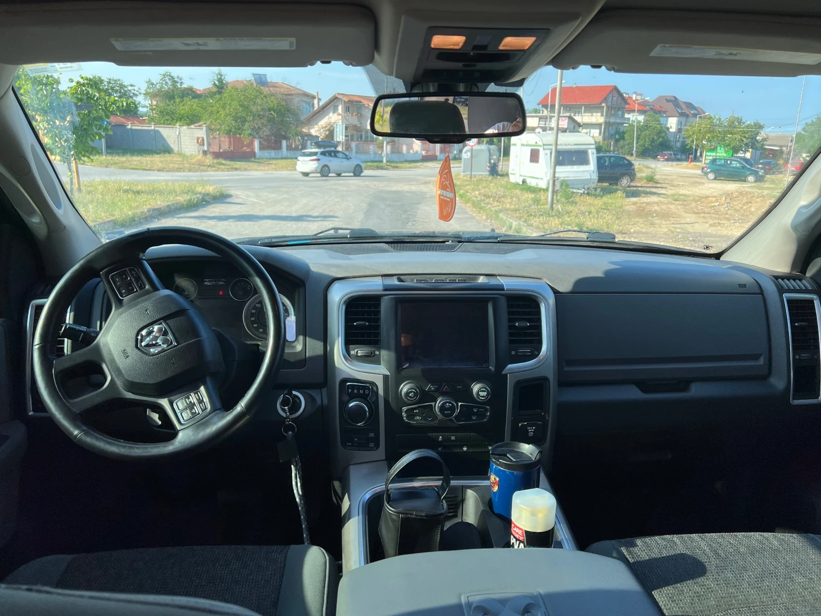 Dodge RAM 1500 5.7 HEMI, снимка 10 - Автомобили и джипове - 55147943