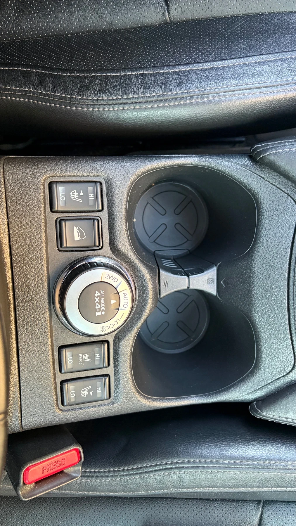 Nissan X-trail, снимка 13 - Автомобили и джипове - 55592018