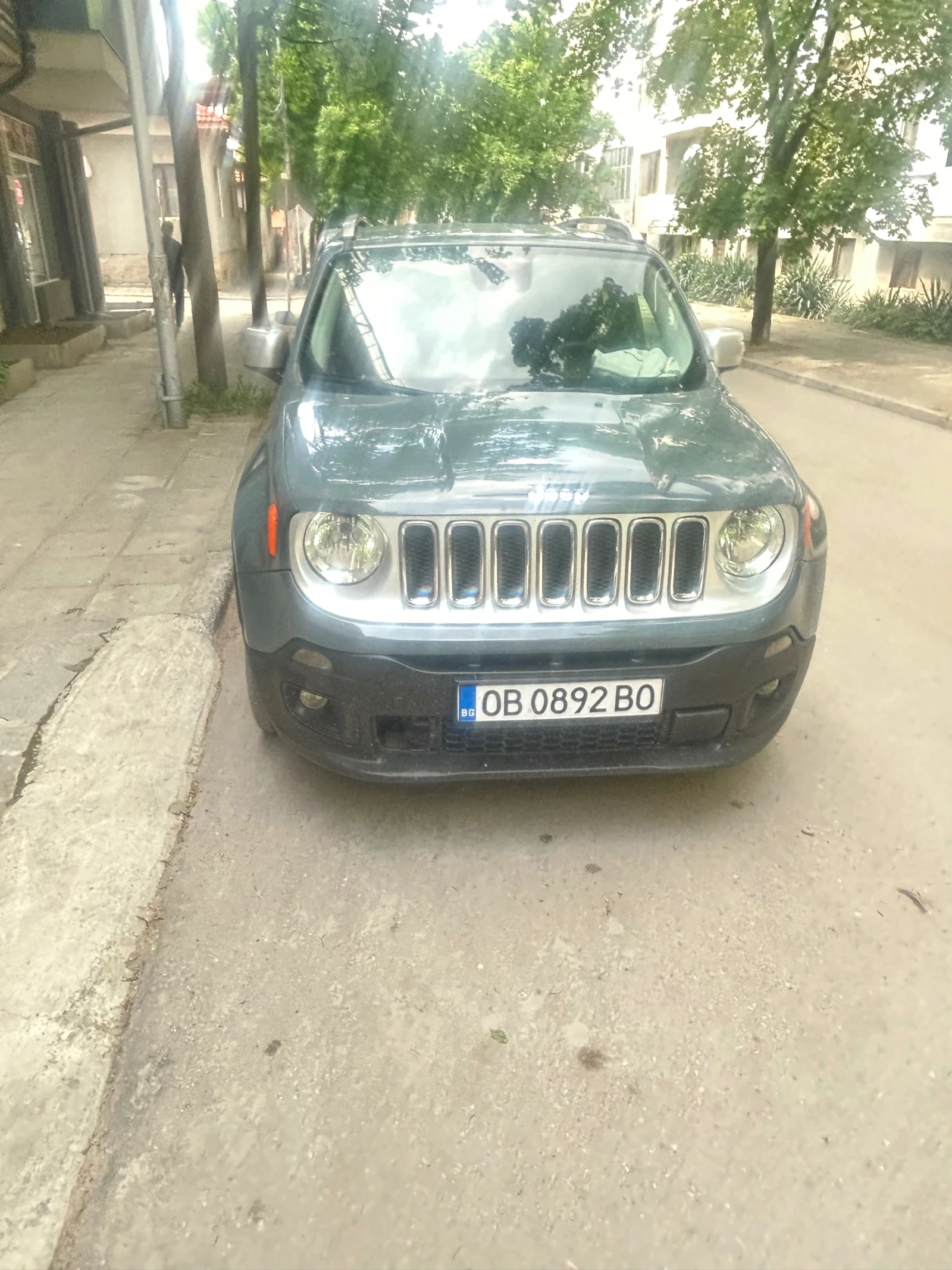 Jeep Renegade, снимка 2 - Автомобили и джипове - 56067839