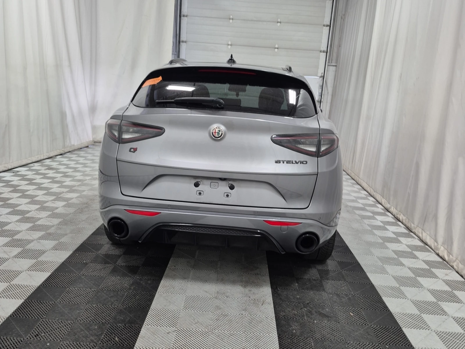 Alfa Romeo Stelvio * TI SPORT * CARFAX * , снимка 17 - Автомобили и джипове - 56155587