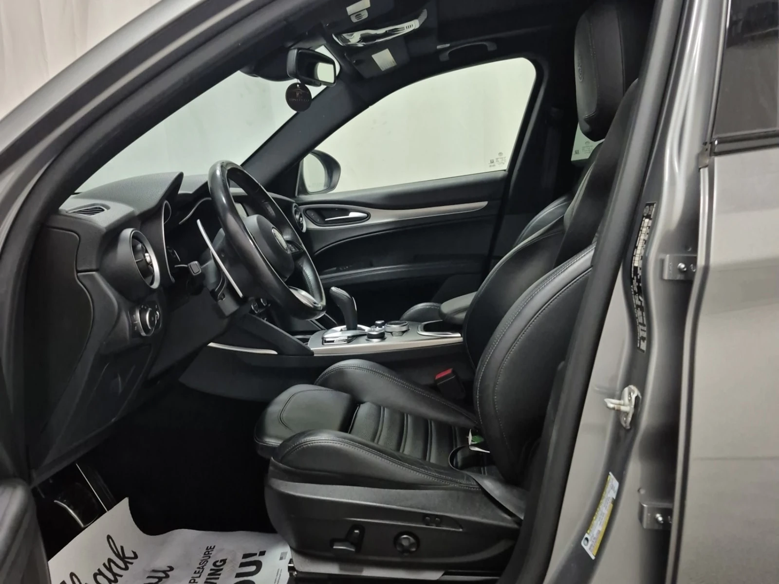 Alfa Romeo Stelvio * TI SPORT * CARFAX * , снимка 5 - Автомобили и джипове - 56155587