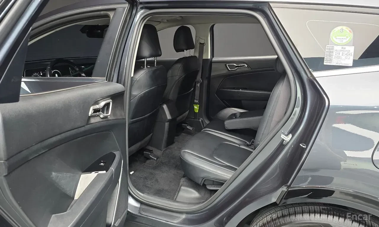 Kia Sportage ПОДГРЕВ* КАМЕРА* LANE* ASSIST* , снимка 13 - Автомобили и джипове - 56183260